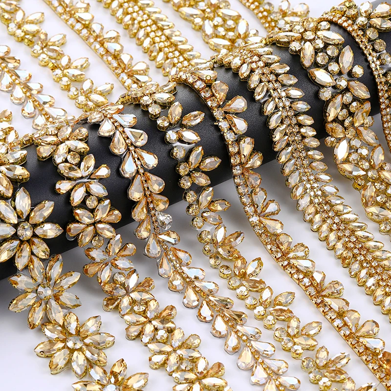 QIAO Hot Fix Gold Schatten-Strassborte für Kleidung, Taschen, Hochzeitskleider, DIY-Bastelarbeiten, Kristallstreifen zum Aufbügeln, handgefertigte Accessoires – Detail 1