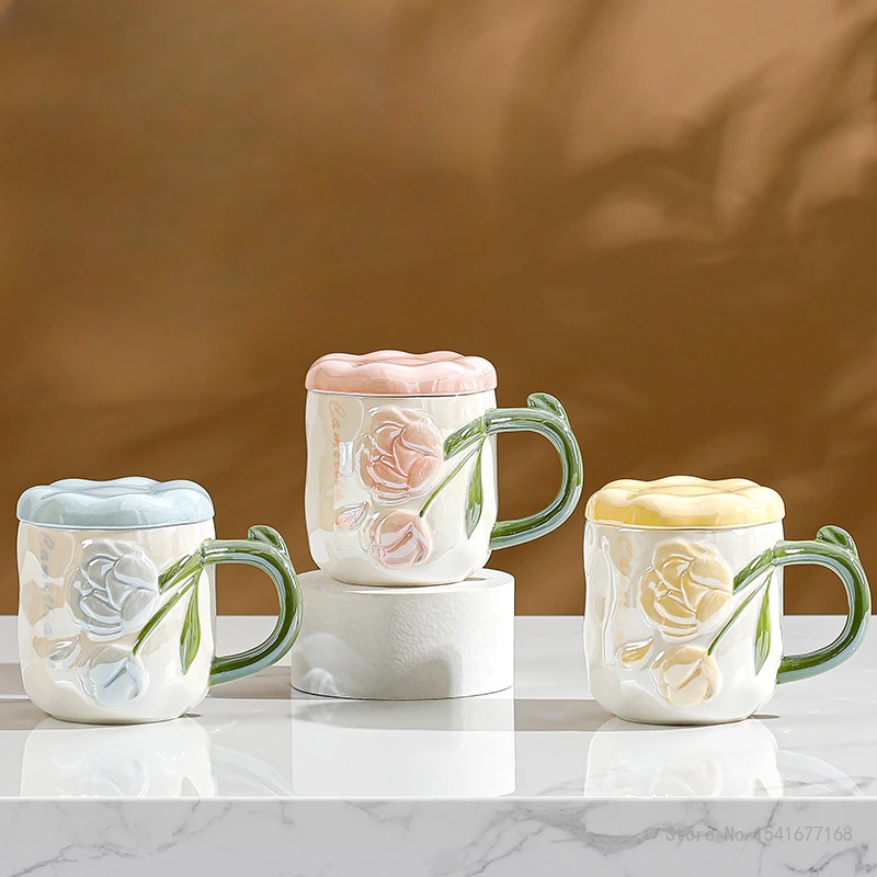 Creative Pearl Glazed Rose Ceramic Mug with Lid, Three-Dimensional Relief, 420ml Capacity, Milk, Coffee, Water Cup, 1Pc