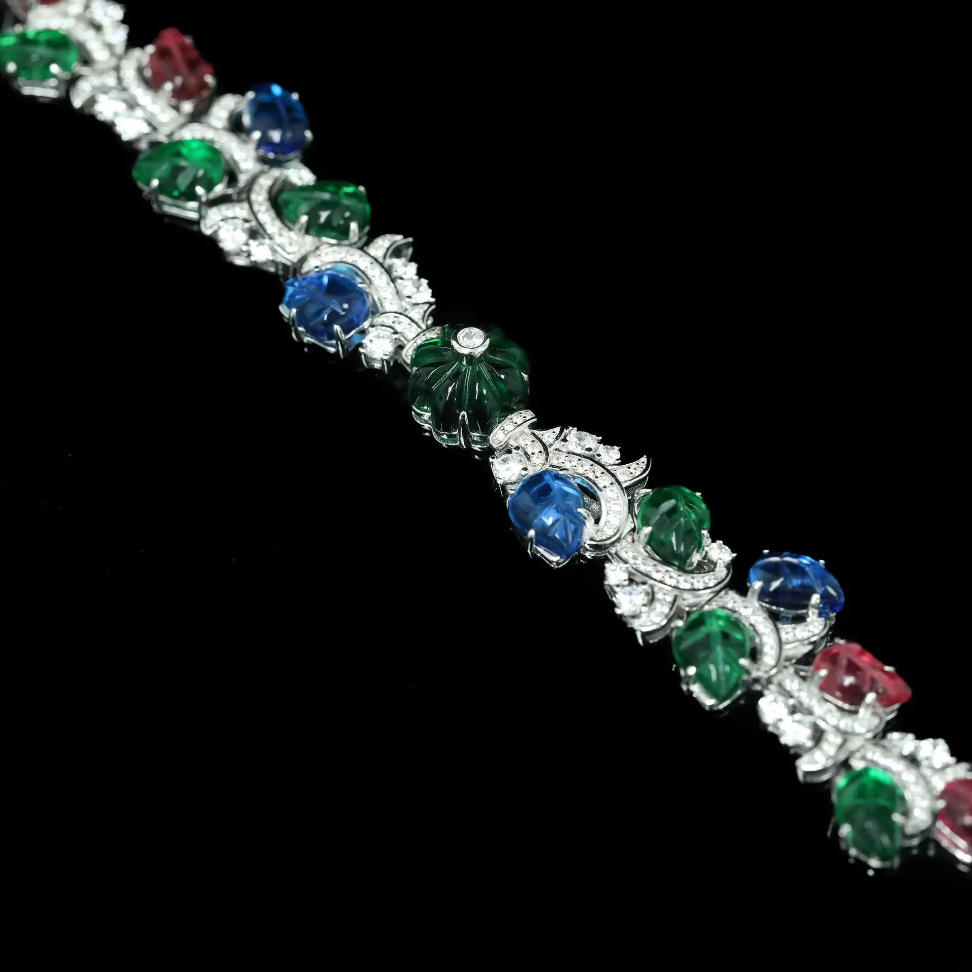 

New S925 Silver High Carbon Diamond Fruit Bag Blue Green Fashion Versatile Women's Bracelet Wedding Jewelry