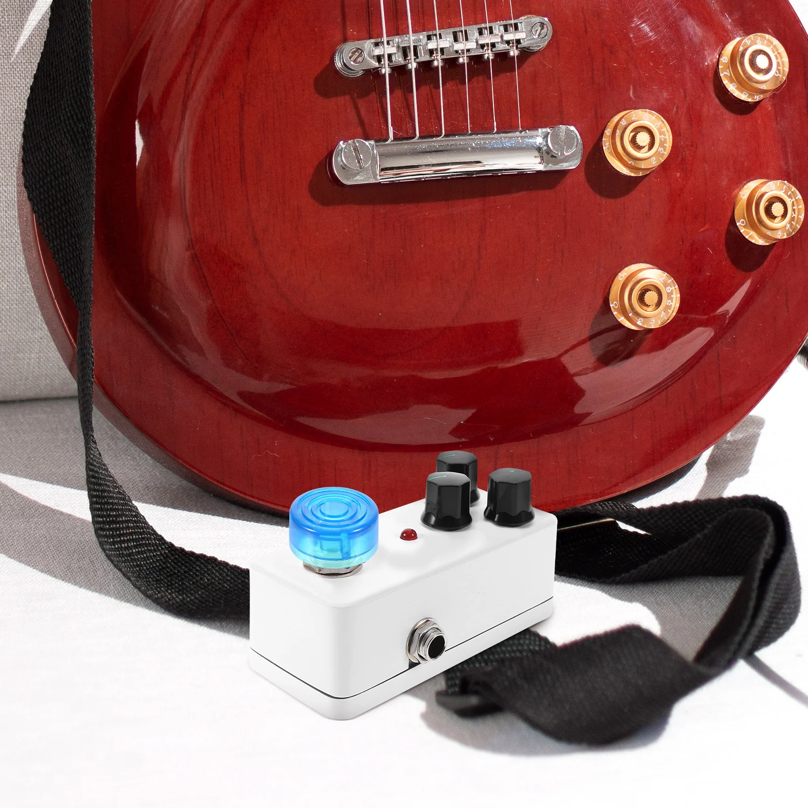 

10 Pcs Red Guitar Pedal Caps Plastic Protection Footswitch Toppers Effects Accessories Durable Stylish Easy Installation