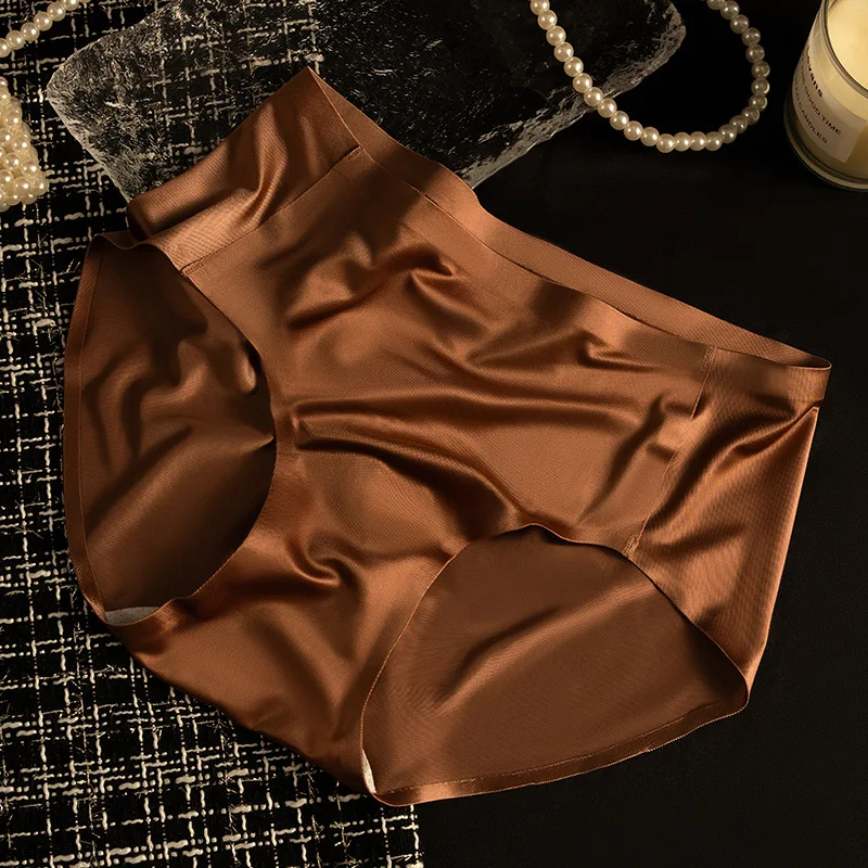 Ice Silk Thin Women's Panties Underwear Breathable Mid Waist Smooth Triangle Underpants Satin-like Sexy Lingerie Seamless Briefs