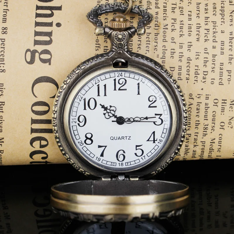 Steampunk Retro Bronze Hollow Tree of Life Quartz Pocket Watch with Fob Chain Women Men Watch Pendant Necklace ExquisiteGift
