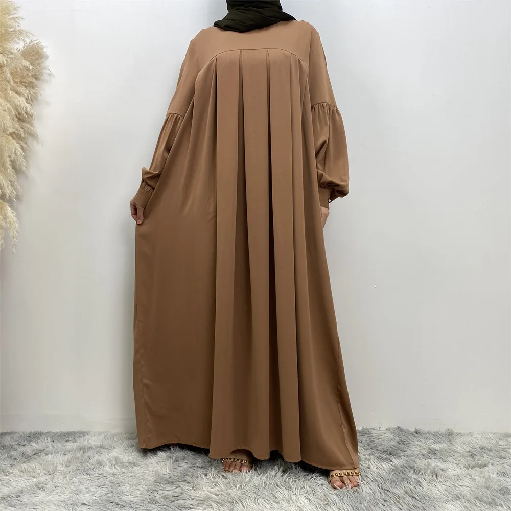 Middle East Ramadan Luxury Muslim Fashion Round Neck Abaya Dress Solid Summer Pleated Islamic Dress With Pockets Robe