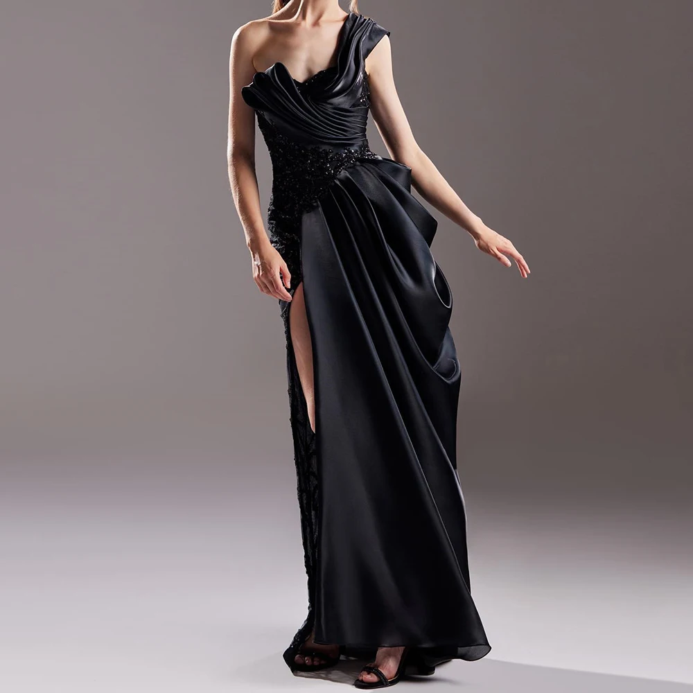 

Customized Satin Straight One Shoulder Sequined Evening Dress Side Slit Strapless Sleeveless Zipper Back Sweep Train Black