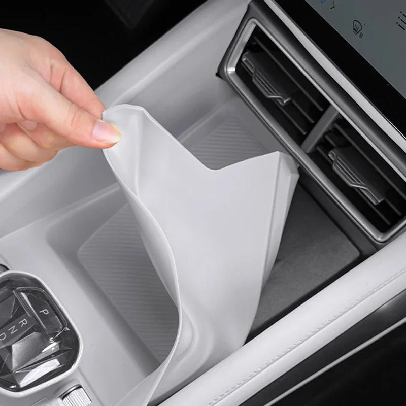 For BYD Yuan UP Pro 2024 2025 Car Center Control Silicone Wireless Charging Anti-slip Mat Cup Slot Storage Box Auto Accessories