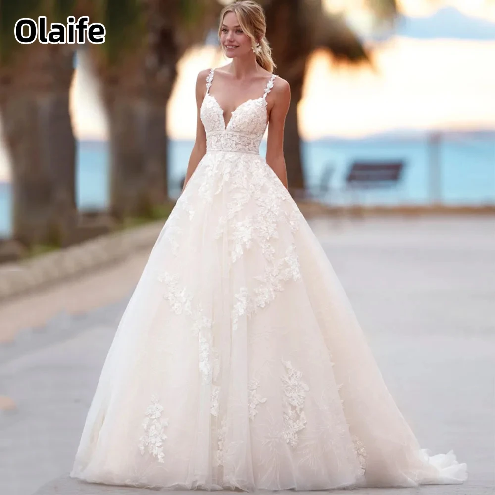 

Princess Tulle Wedding Dress Spaghetti Straps Lace Appliques Backless Ball Gown For Bride Sleeveless Vestido De Novia