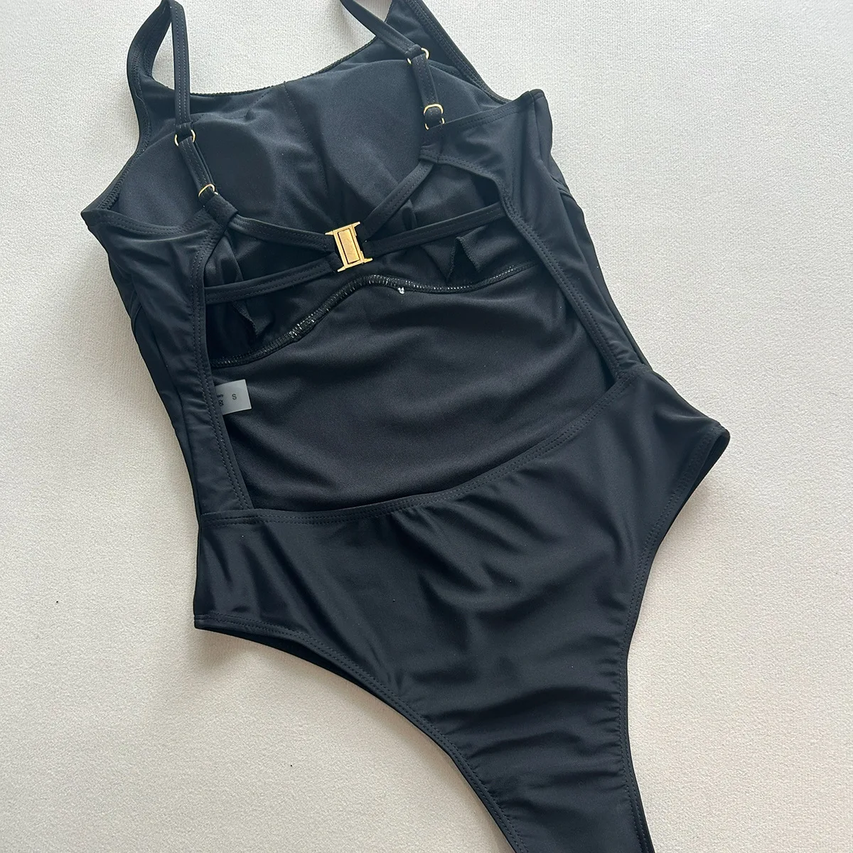 ชุดบิกินี่วันพีซเซ็กซี่สีพื้น ชุดว่ายน้ำสำหรับฤดูร้อน ชุดว่ายน้ำชายหาด สำหรับผู้หญิง