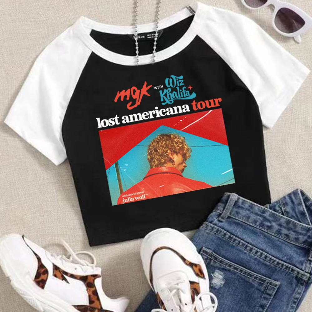 آلة بندقية كيلي MGK Lost Americana Tour المحاصيل القمم تي شيرت الفتيات أزياء المرأة س الرقبة قصيرة الأكمام