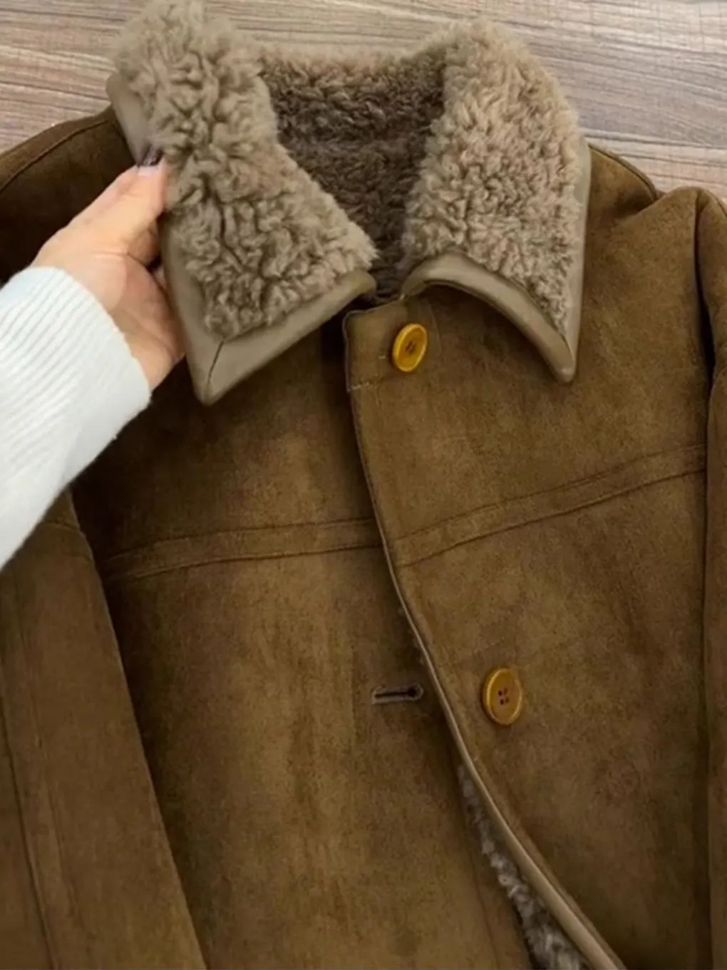 2025 Autumn Winter ort Fur Leather Jaet Women's Vintage Collar Lamb Fur Coat Slimming Korean Sle Loose Fit Ladies Coat