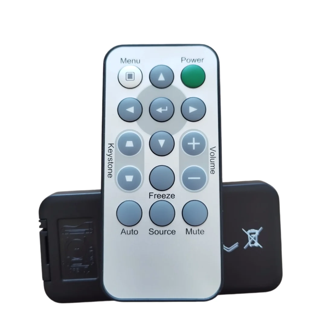 Новый универсальный пульт дистанционного управления, подходящий для проекторов Vivitek D536, D537W, D553, D861, D538W-3D, D557W, D535, D548, D551, D538.