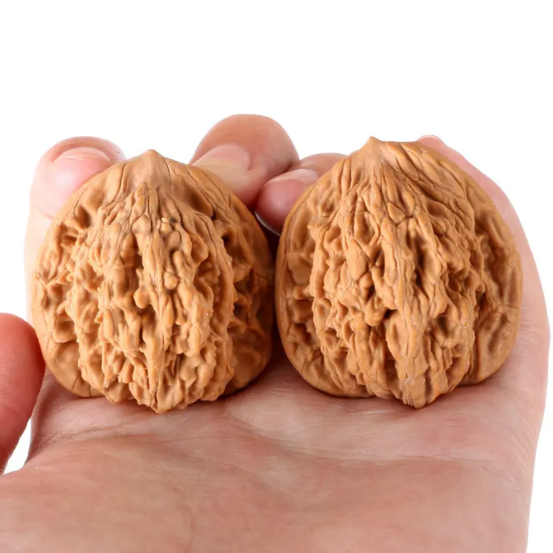 Natural Wenwan Walnut Hand Massage Balls Lion Head Tiger Head Official Hat Unique Collection Art Craft Perfect Gift For Men Elde