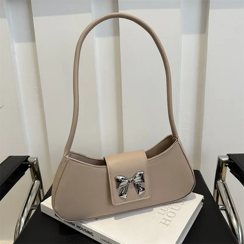 Fresh and Fashionable Bow Commuter Armpit  2024 New Bag Personalized Versatile Temperament Shoulder Bag Handbag