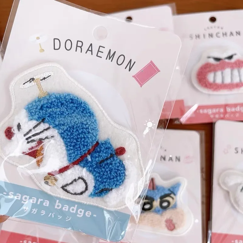

Doraemons Towel Embroidery 3D Flannel Brooch Cute Cartoon Pin Badge Fashion Bag and Clothing Decorative Accessories Gift
