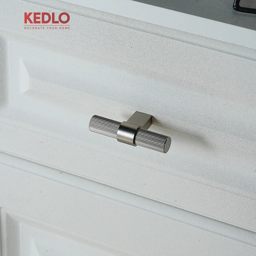 KEDLO, massiver Messinggriff, 14 mm Durchmesser, robust, für Schränke, Kühlschränke, gebürstetes Nickel, Möbelgriff, Türgriff, 500 mm. – Detail 14