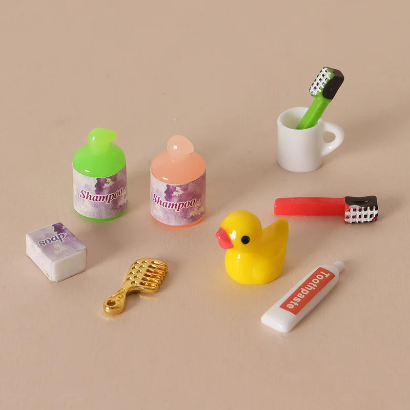 

Miniature Dollhouse Bathroom Accessory Set, 1/12 Scale Simulation Toiletries for Dollhouse Scene Decor