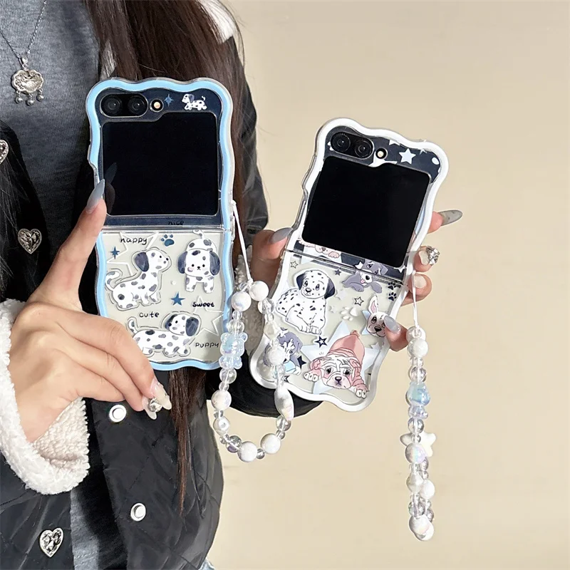 삼성 갤럭시 ZFlip 5 6 5G Flip5 ZFlip6 4 3 한국어 카와이 웨이브 안티 폴 백 케이스 용 팔찌 전화 케이스가있는 귀여운 스타 강아지
