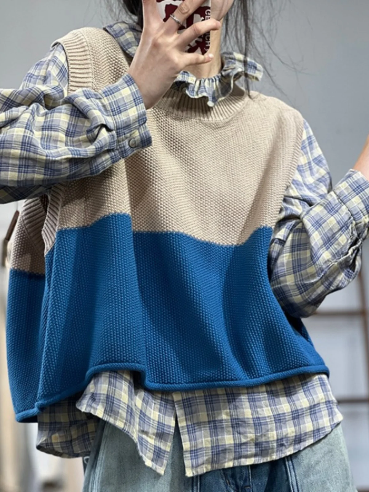 Modna, kolorowa kamizelka z dzianiny bawełnianej, luźny krój, odzież wierzchnia, do pracy, okrągły dekolt, długość do kolan, odporna na zabrudzenia.