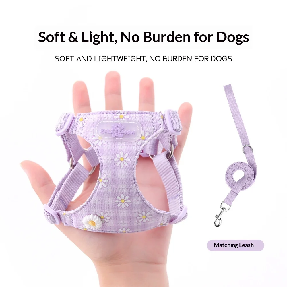 

Daisy Print No-Pull Dog Harness Breathable Mesh Pet Vest with Adjustable Buckle Escape-Proof Cute Plaid Harness for Small Dogs