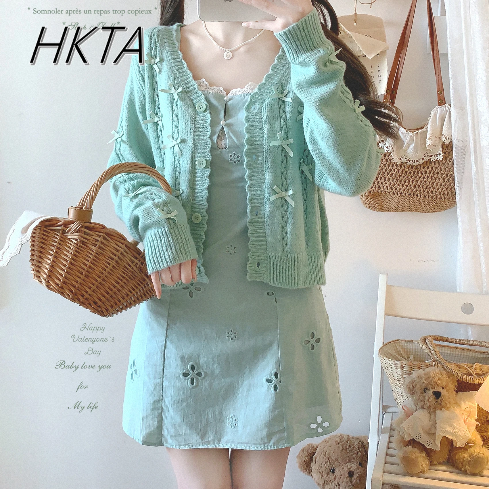 鉱山服日本蝶ハートかぎ針編み中空長袖ニットカーディガンジャケット春秋の新かわいい女の子セーター