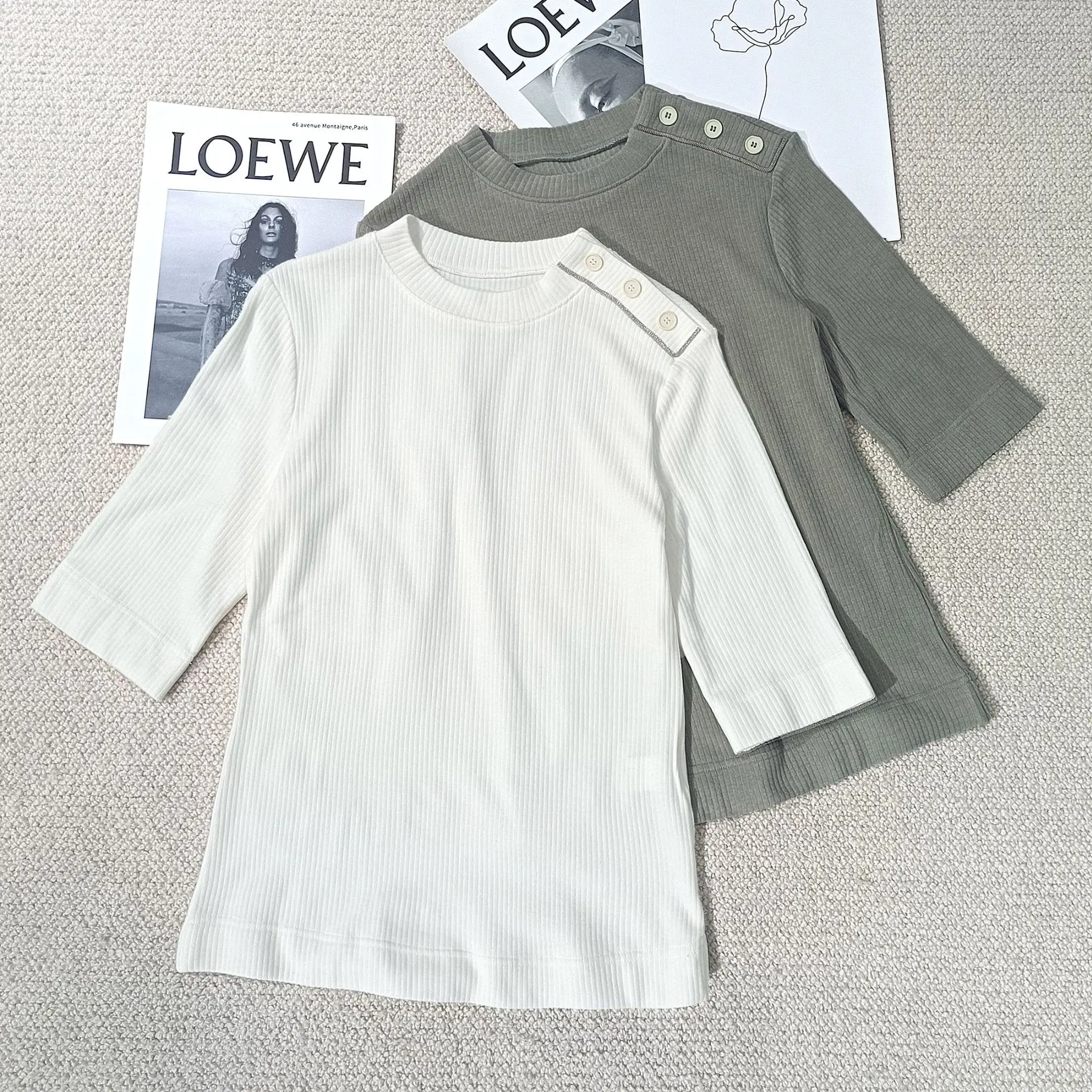 

Women's Spring New Bead Chain Decorative T-shirt Mid-sleeve Top