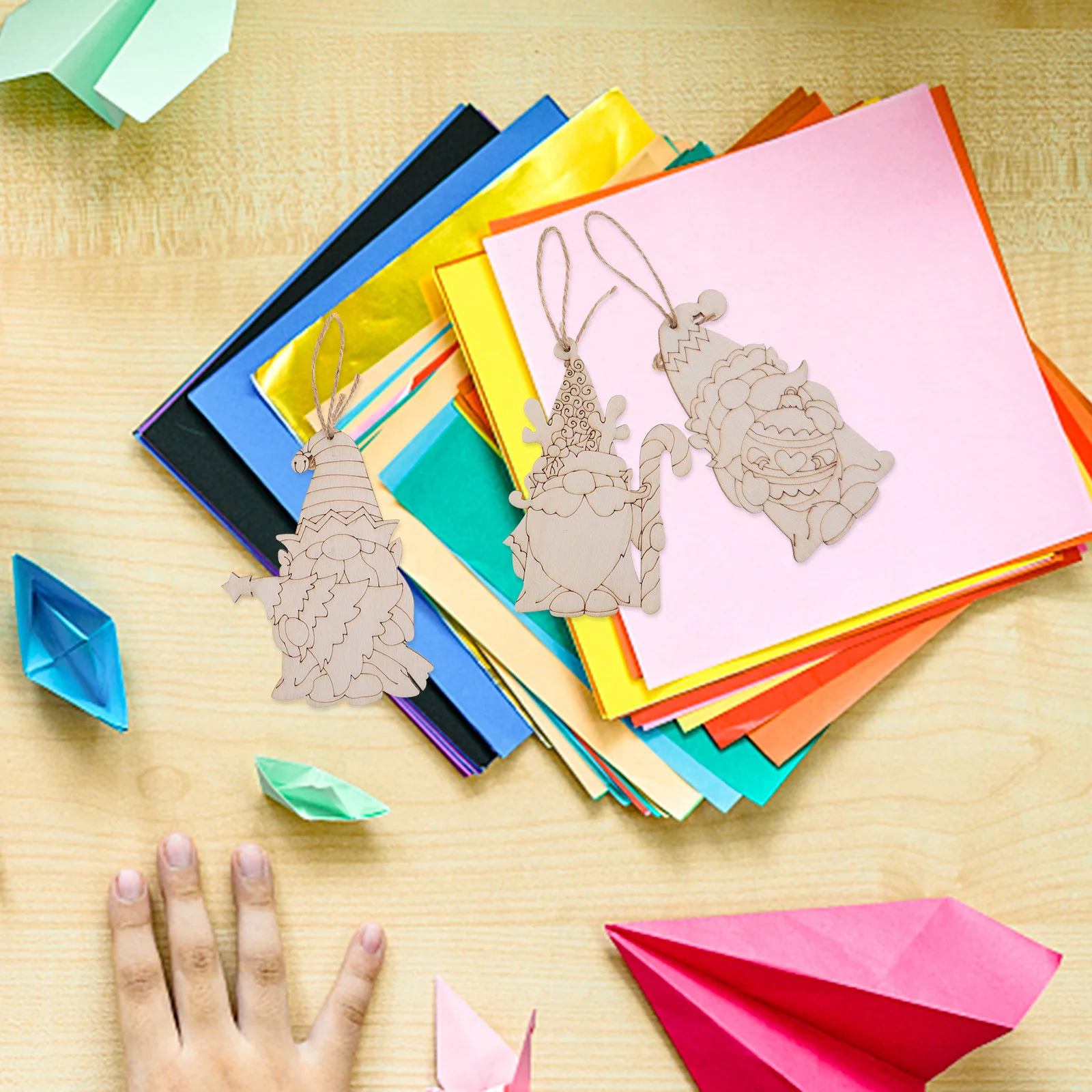 

30Pcs Wooden Christmas Gnome Ornament DIY Painting Crafts Unfinished Blank Gnome Cutouts for Tree Decorations Christmas Cutouts