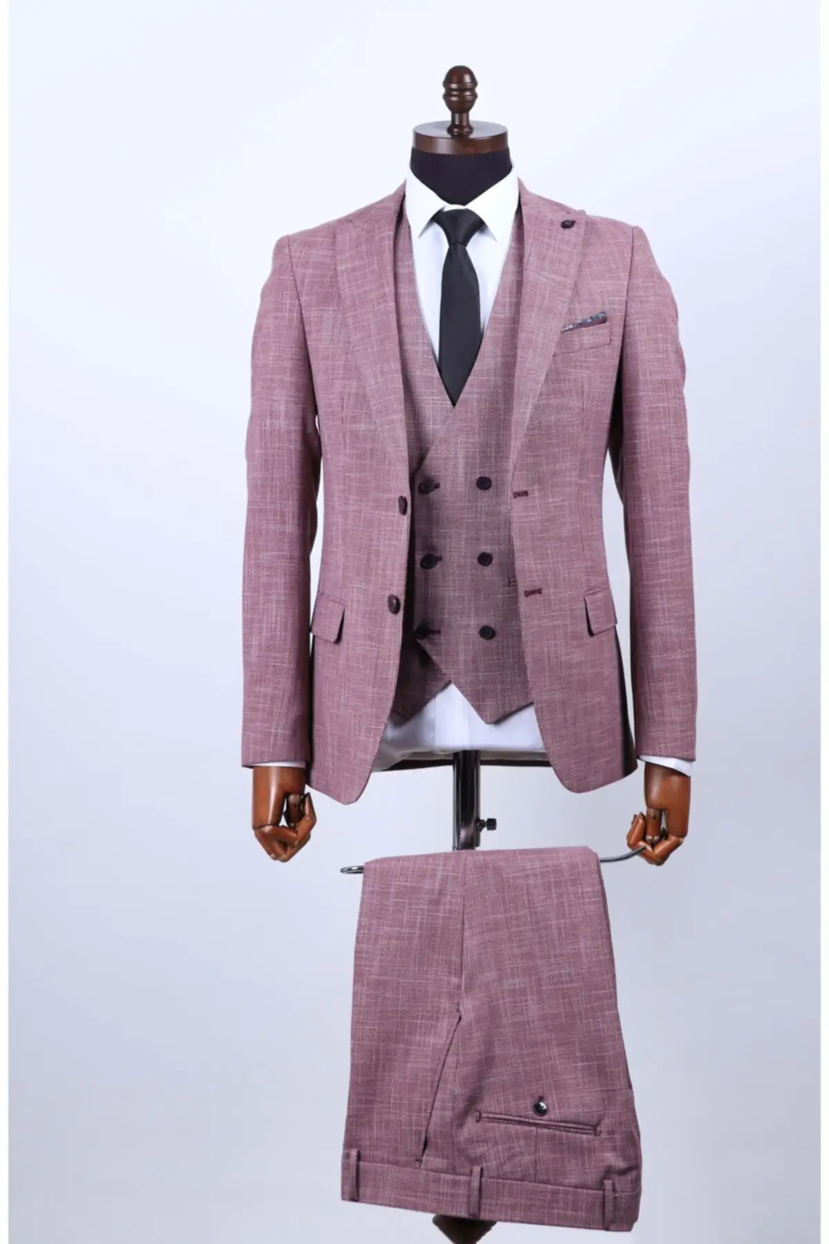 Men's Slim Fit Suit. Shirt and tie no (visual purposes). Four seasons wearable is made of high quality.