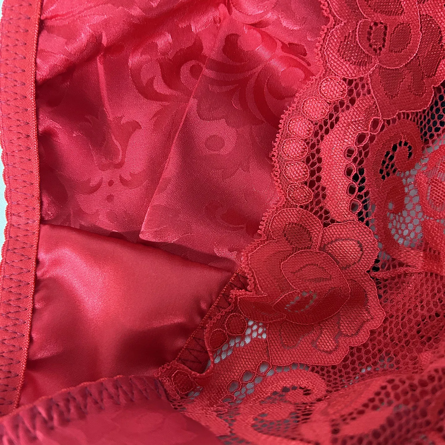 رجل ربطة عنق النبيذ الأحمر 100% الحرير سراويل قصيرة الدانتيل تصميم BF الهدايا FKK حفلة عرض حي أزياء رقص Harajuku التايلاندية