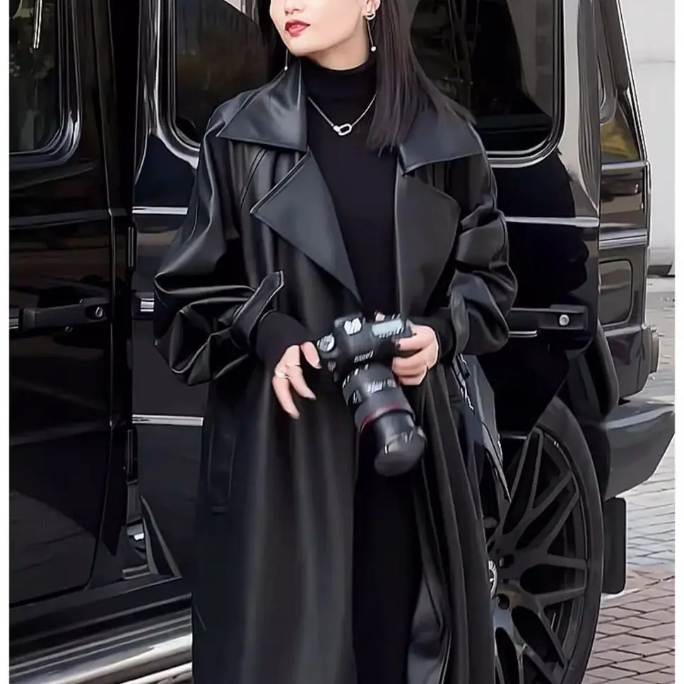 Jaqueta de Couro Estilo Coreano 2026, Moda de Rua, Jaqueta Longa de Couro PU Preta com Cadarço, Estilo Personalidade