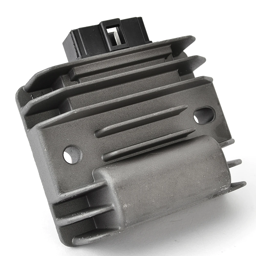 

B97-H1960-00 Regulator Rectifier For Yamaha YZF155 YZF R15 XSR125 MT125-A MT125 YZF-R125 YZF R125