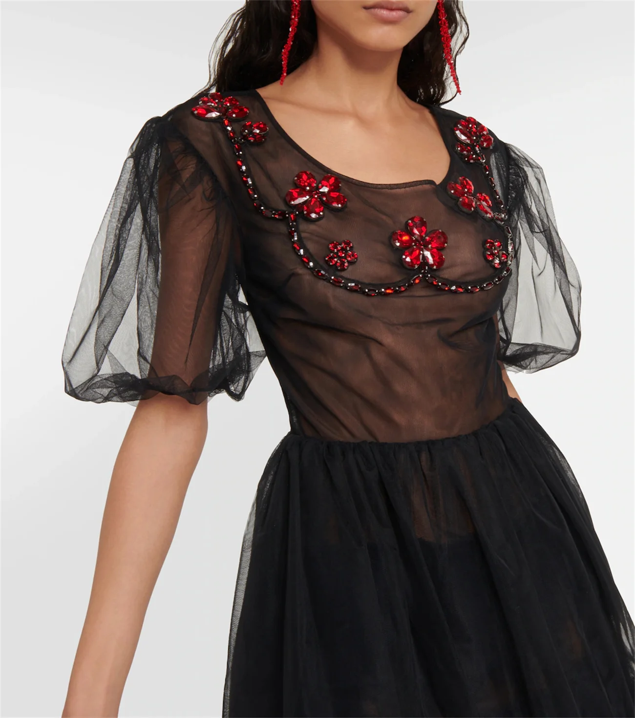 Homecoming Dresses Black Square Neck Half Sleeve See Through Tulle Red Crystal Applique Mini Sexy Reunion Vestidos De Graduación