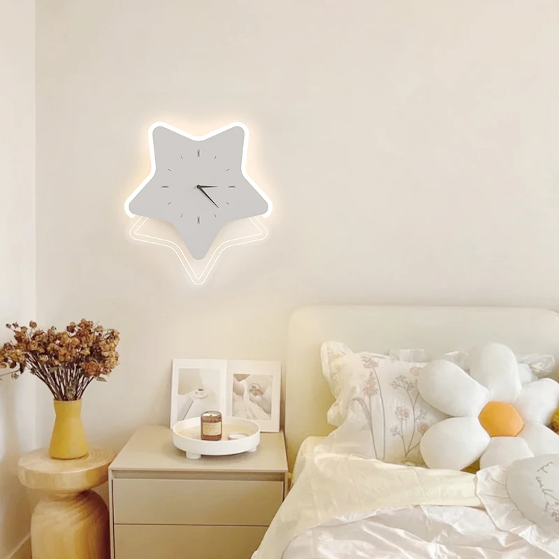 Imagem -02 - Criativo Cartoon Clock Wall Light Candeeiro Led Star Lâmpadas de Parede para Sala de Estar Infantil Quarto Study Decor Lâmpada de Iluminação Interior