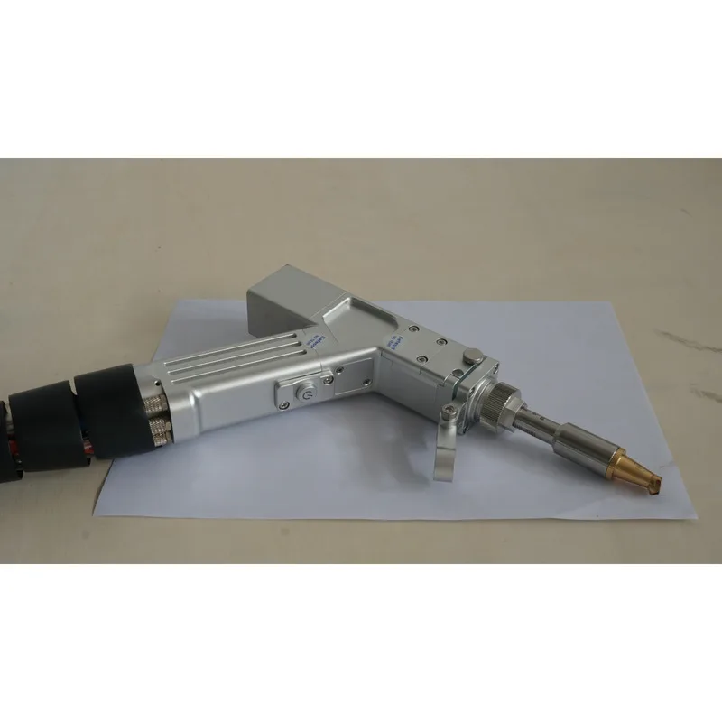 محرك سيرفو من الألياف الليزر المحمول بقدرة 1500 وات يتميز بحالة جديدة وتطبيقات معدنية أوتوماتيكية #6