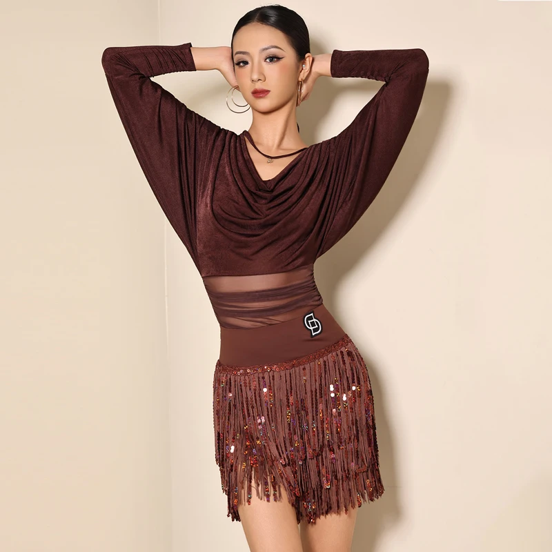 2025 新しいチャチャラテンダンスパフォーマンス衣装女性サンバ社交ダンススーツスイングカラーラテントップタッセルスカート DW10977