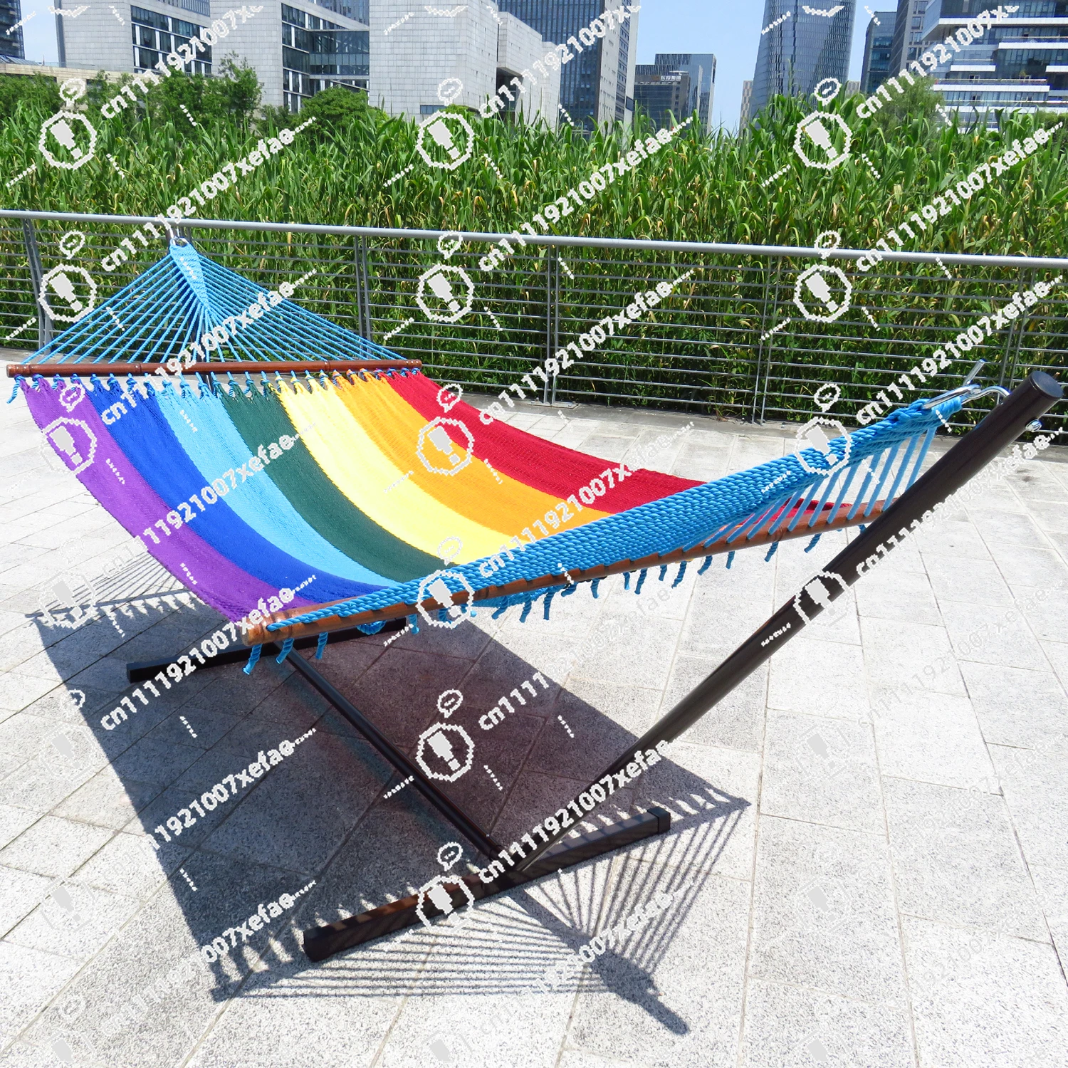 

Outdoor vertical hammock Outdoor portable double swing hammock with stand and camping wooden boom