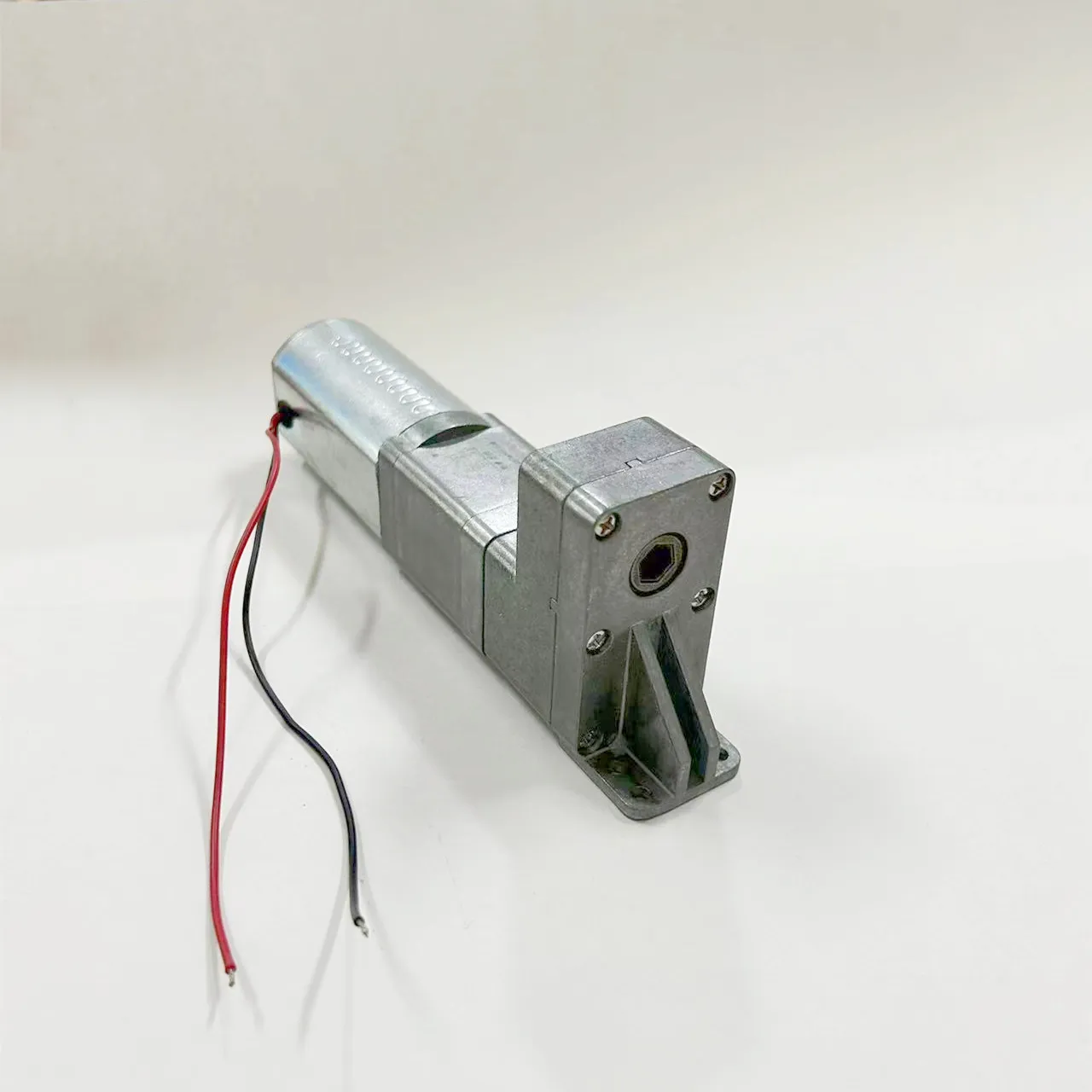 Electric lift window motor, window opener motor, translation sunroof motor, lifting mobile push-pull motor
