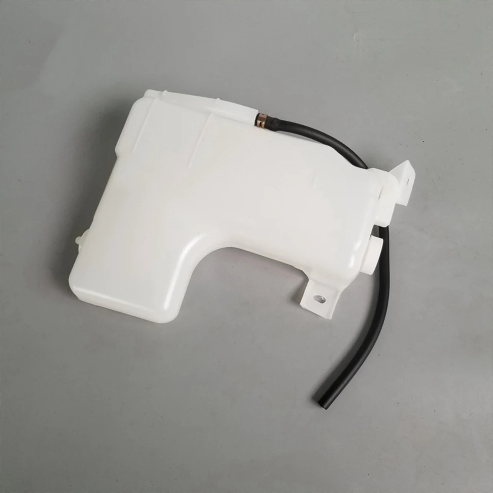 

Radiator Tank Reserve Over Flow Coolant For 1998-2007 Nissan Frontier D22 Navara