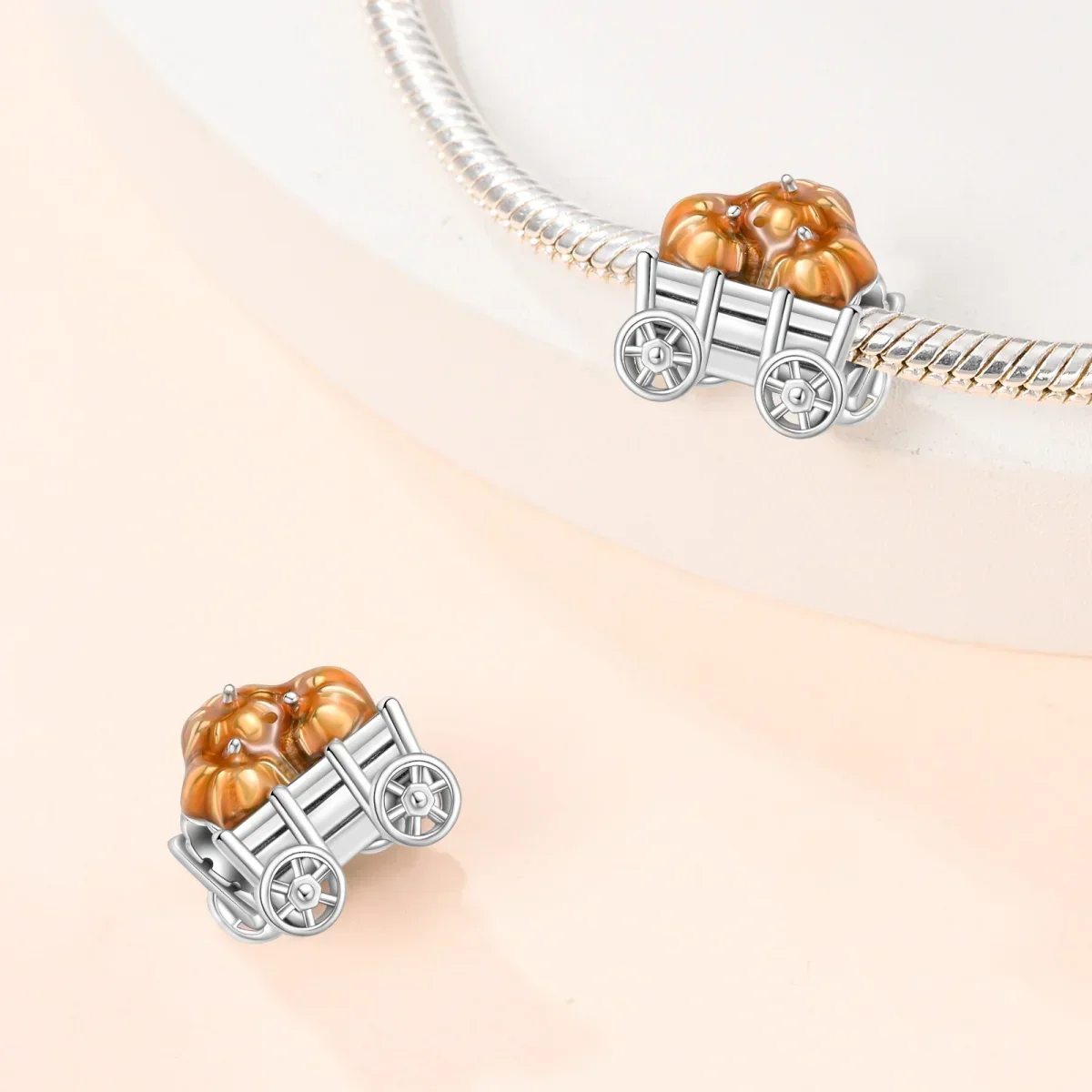 Exquisite Original Maple Forest Squirrel Pumpkin Car Autumn New Charms Beads Fits Bracelets Bangle Luxury DIY Jewelry Women Gift