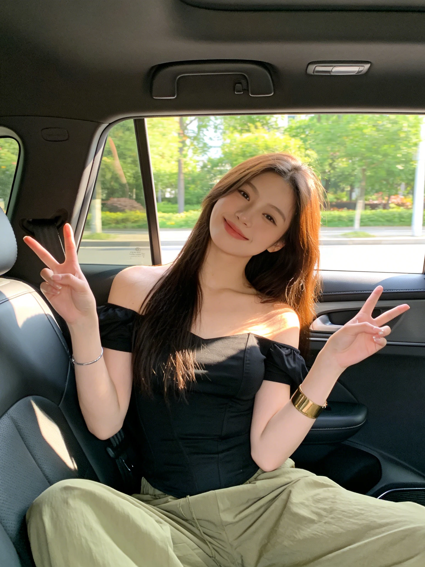 

Slimming Fishbone Design Short Sleeve Shoulder Bared T Shirt for Women Summer Fashionable Casual Wear Bubble Sleeve Style