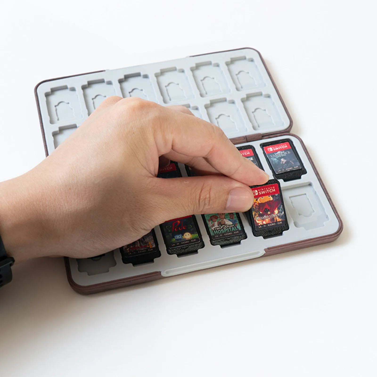 24 in 1 Mini Switch Spielkarte Aufbewahrung sbox für Nintendo Switch Spielkarten halter abs Silikon Anti-Fall Magnet gehäuse Zubehör