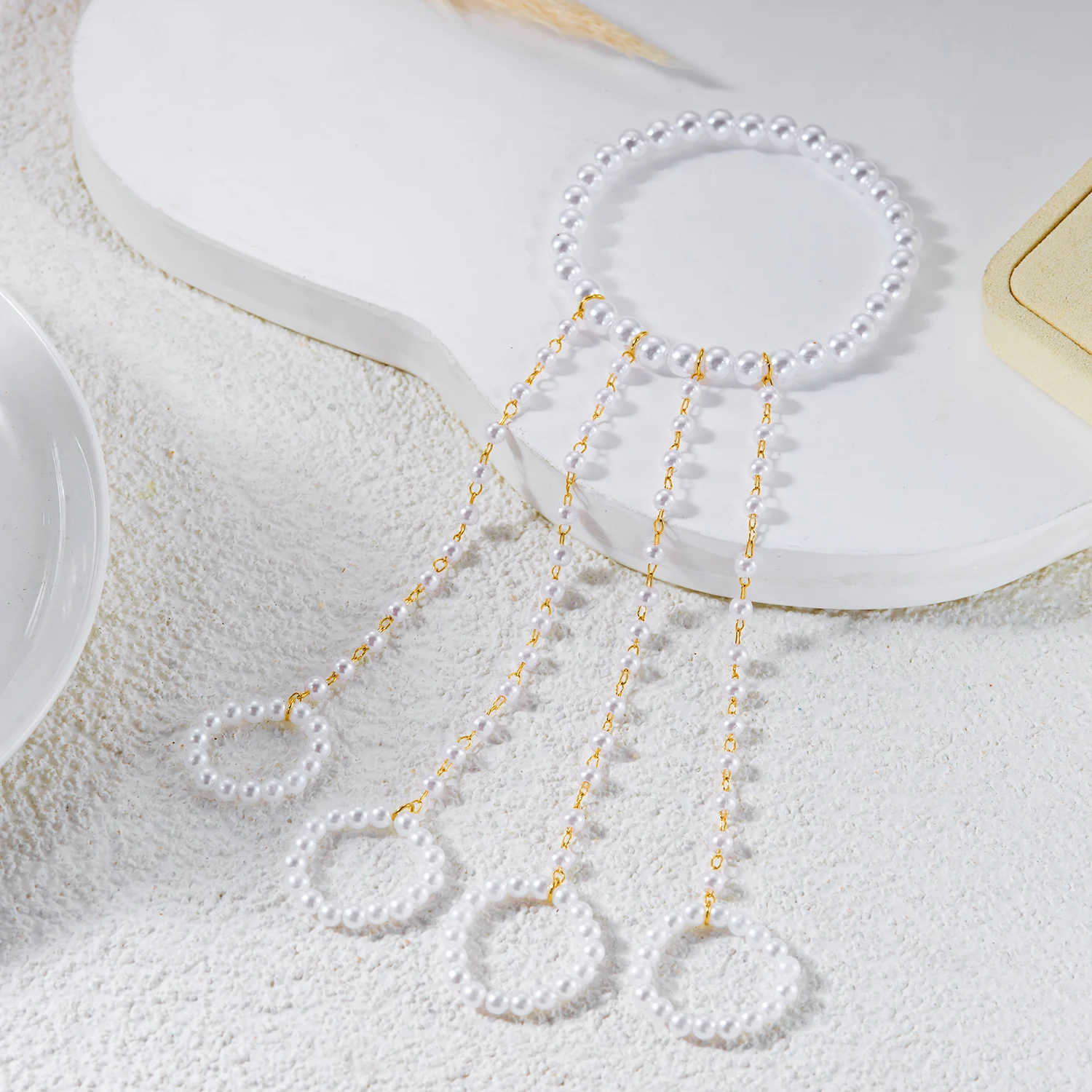 Fashion Imitation Pearl Connected Finger Ring Bracelets For Women Simulated Pearl Tassel Link Chain Bracelet Party Jewelry Gifts