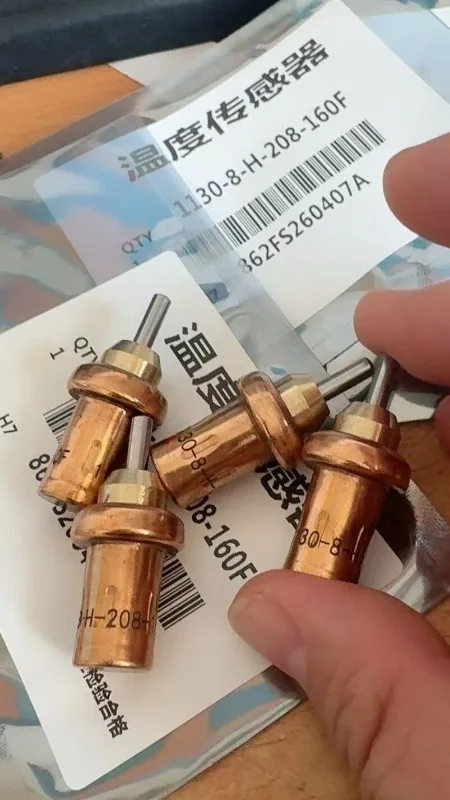 1pcs / Imported air compressor temperature control valve core, air compressor constant temperature valve 1130-7L361160F