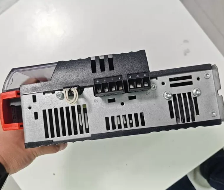 

One MDX61B0008-5A3-4-0T MDX61B0011-5A3-4-0T MDX61B0014-5A3-4-0T New 1 Year Warranty