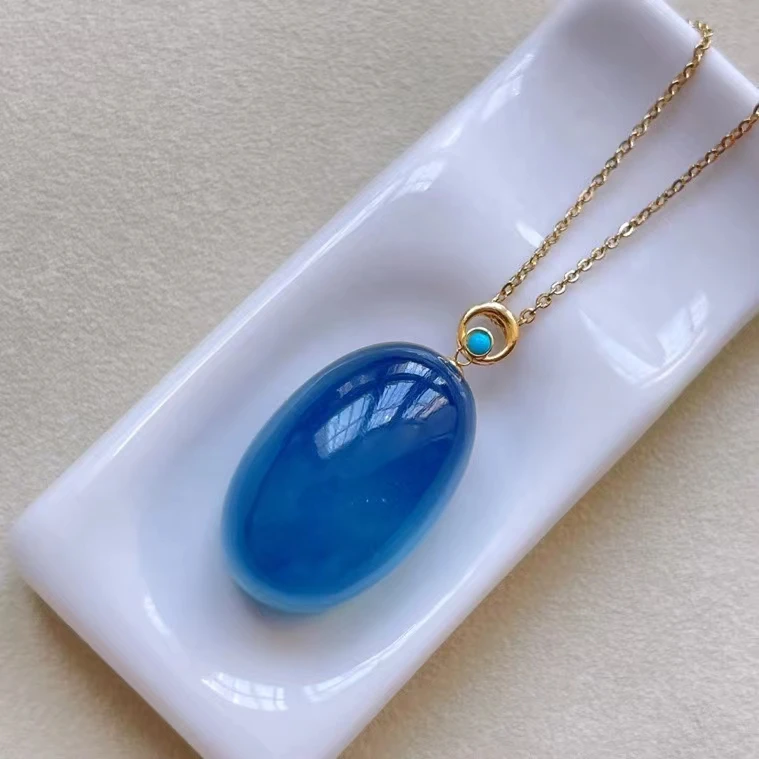 

Natural Blue Aquamarine Quartz Oval Women Pendant 25.8*16.5mm 18K Gold Deep Blue Aquamarine Jewelry Necklace Brazil AAAAA