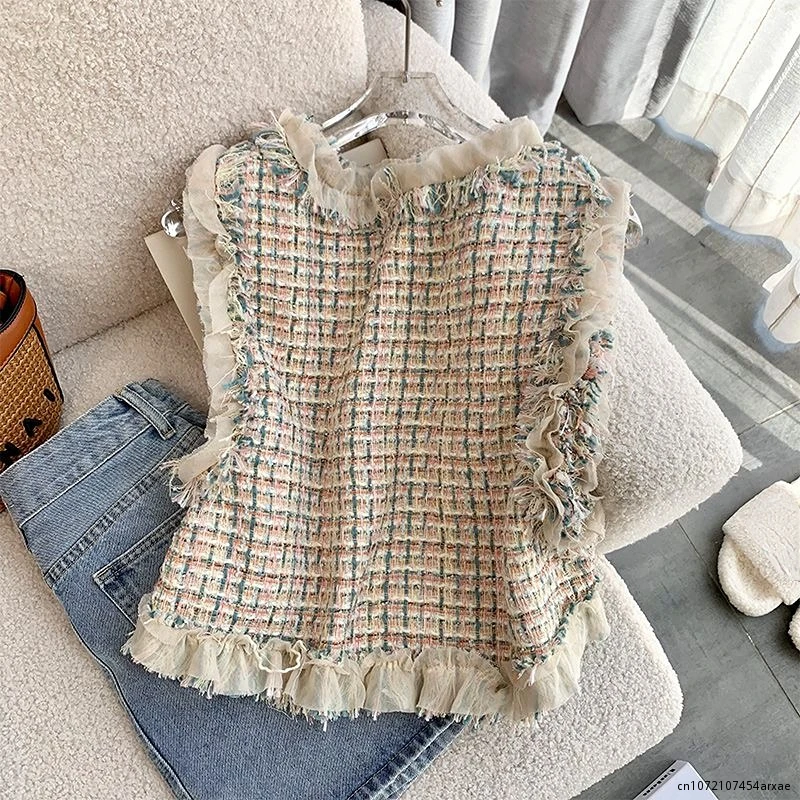 Vintage Tweed Vest Slim Crop Tops Autumn Fashion Feminino V Neck Knitted Plaid Vest Sweater French Waistcoat Ruffled Blouse