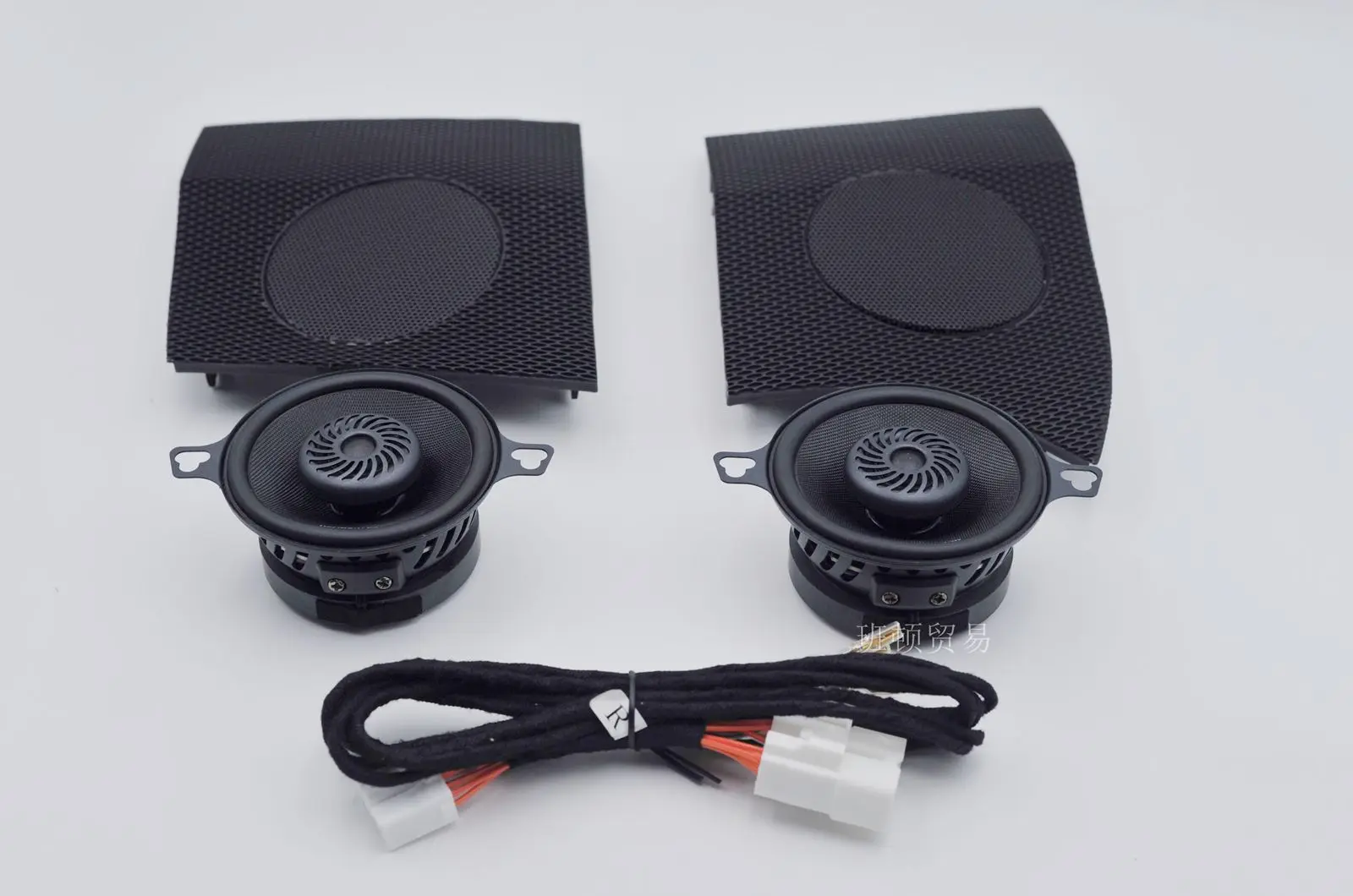 Applicable to the high-frequency speaker cover for 19-23 model year Toyota Corolla instrument panel, 3.5-inch speaker.