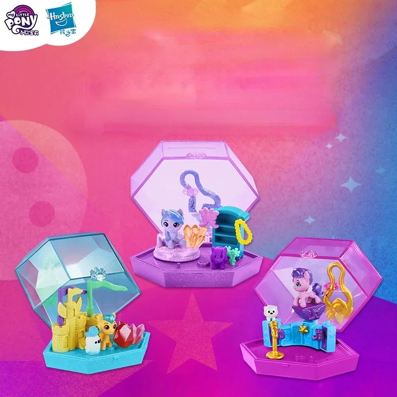 

Hasbro My Little Pony Izzy Moonbow Hitch Trailblazer Pipp Petals Mini Cute Characters Keychains Gifts for Playing House