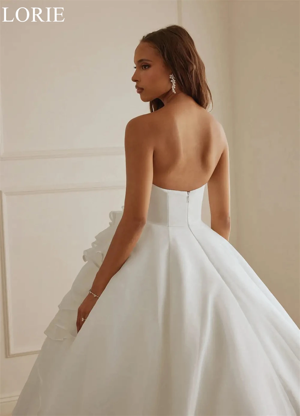 LORIE Abiti da sposa eleganti in raso A-Line senza spalline con volant Pieghettato Abito da ballo da sposa Backless 2025 Abiti da sposa chic personalizzati