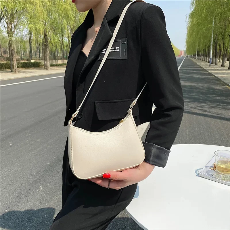 Bolsa de axilas de couro PU feminina, bolsas de grife retrô, monocromática, casual, moda, nova, 2024