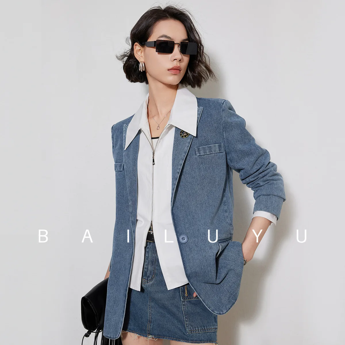 LOUIS YAO Denim Blazer Suit Retro Style Elegant Light Color Coat 2024 Spring Autumn Turn Down Collar Long Sleeve Loose Coat