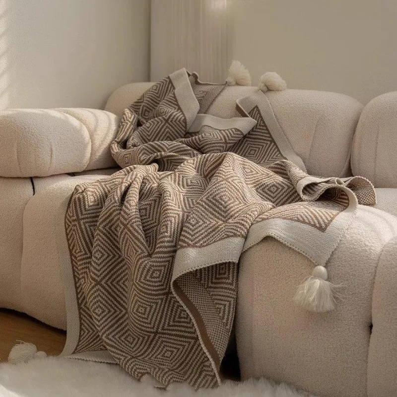 Soft Comfortable Knitted Blanket Brown Bedroom Nap Blanket Living Room Sofa Shawl Blanket Keep Warm Portable Easy To Store
